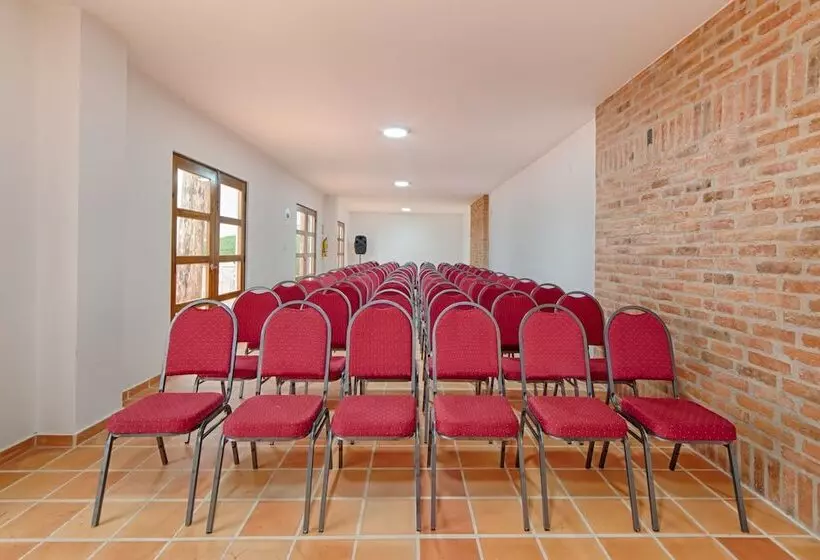 Maaseutuhotelli La Huerta