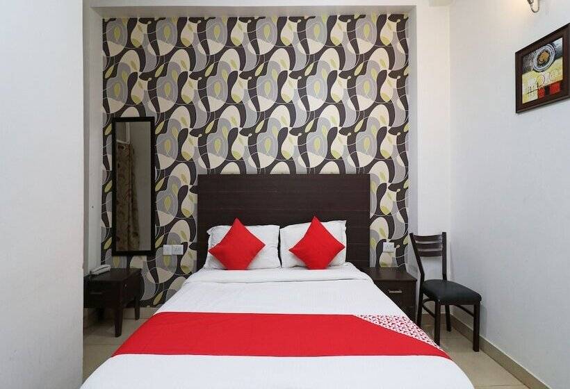 酒店 Silver Star By Oyo Rooms