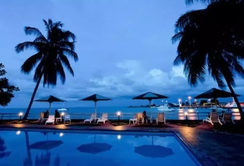 هتل Solomon Kitano Mendana