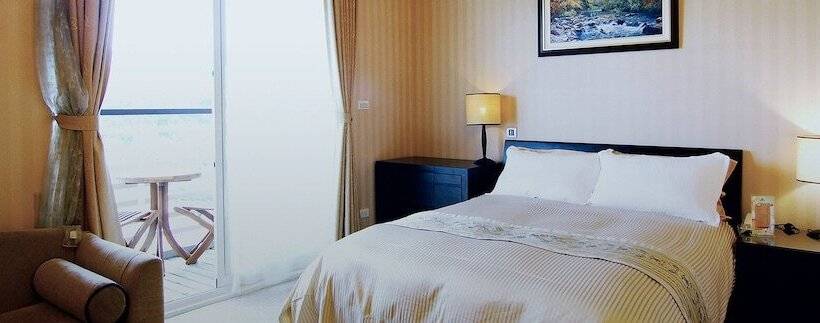 هتل West Lake Resortopia