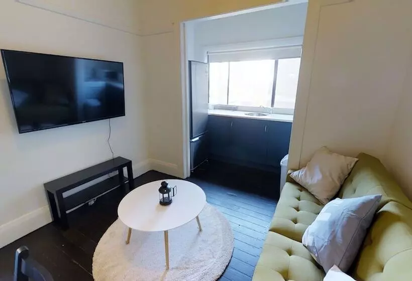 My Ho Yo Ho City Views Apartments