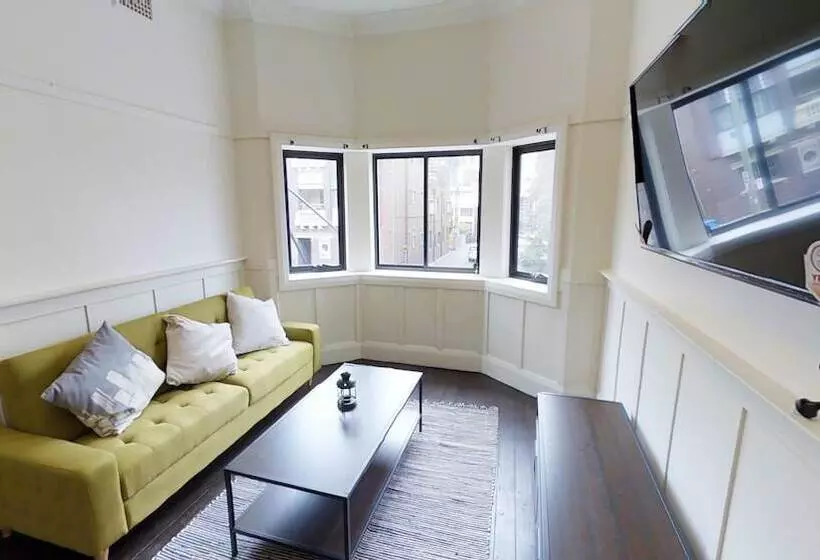 My Ho Yo Ho City Views Apartments