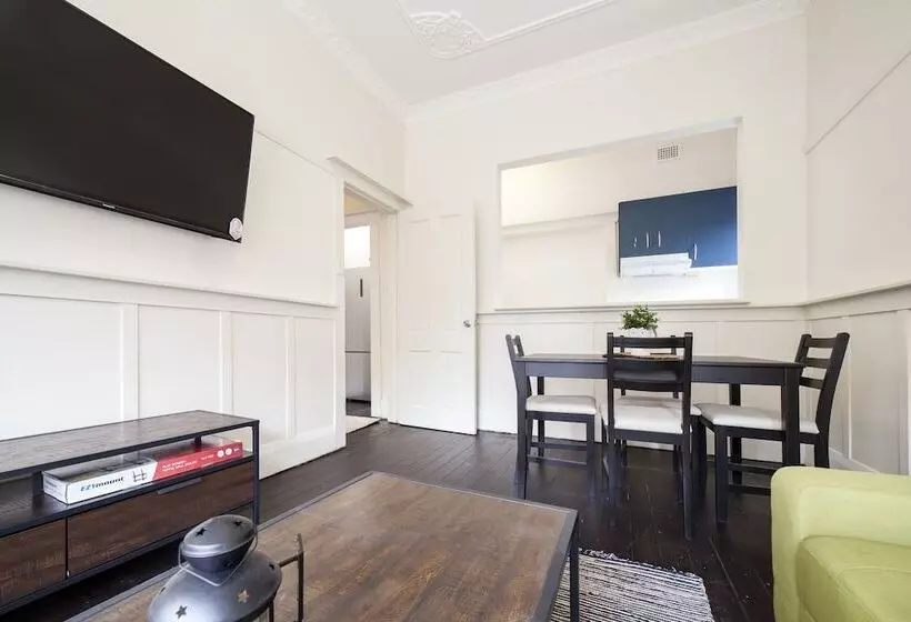 My Ho Yo Ho City Views Apartments