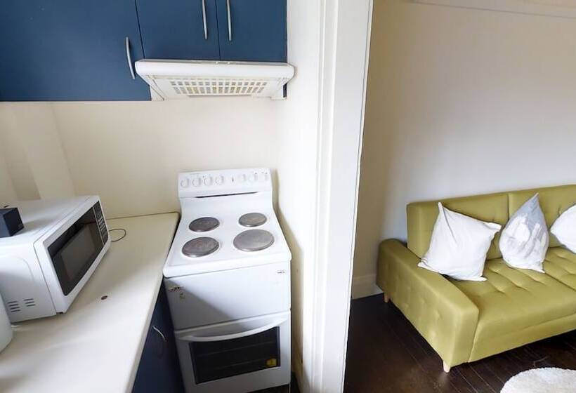 My Ho Yo Ho City Views Apartments