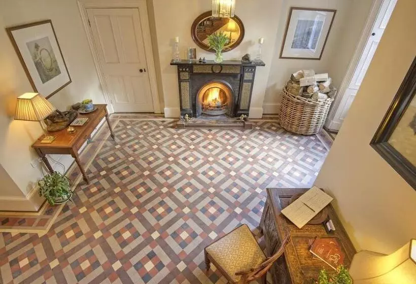 Preston House B&b