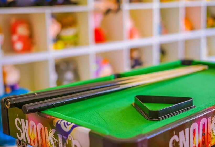 Yinyun Parent Child Theme Inn Shandianhu