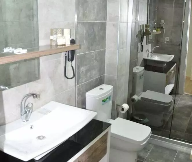 ベッドアンドブレックファースト Ada Marin Otel