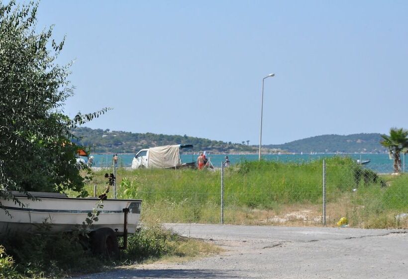 مبيت وإفطار Ada Marin Otel