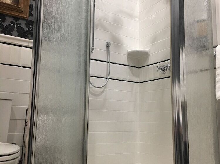 مبيت وإفطار Bardew Valley Inn