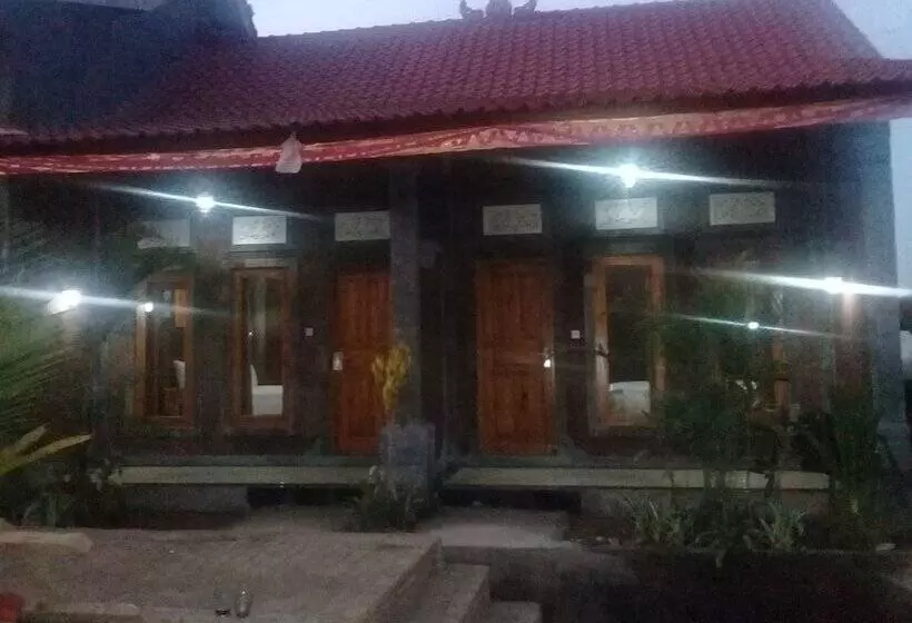 ベッドアンドブレックファースト Eliska Sari Bungalows Sumberkima