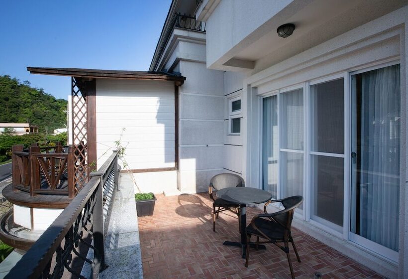 تختخواب و صبحانه R&j Guesthouse