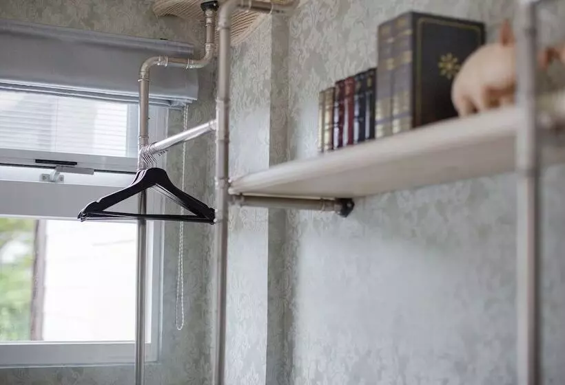 تختخواب و صبحانه R&j Guesthouse