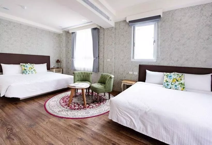 تختخواب و صبحانه R&j Guesthouse