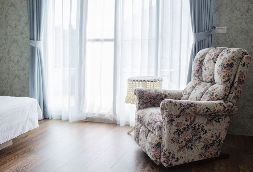 تختخواب و صبحانه R&j Guesthouse