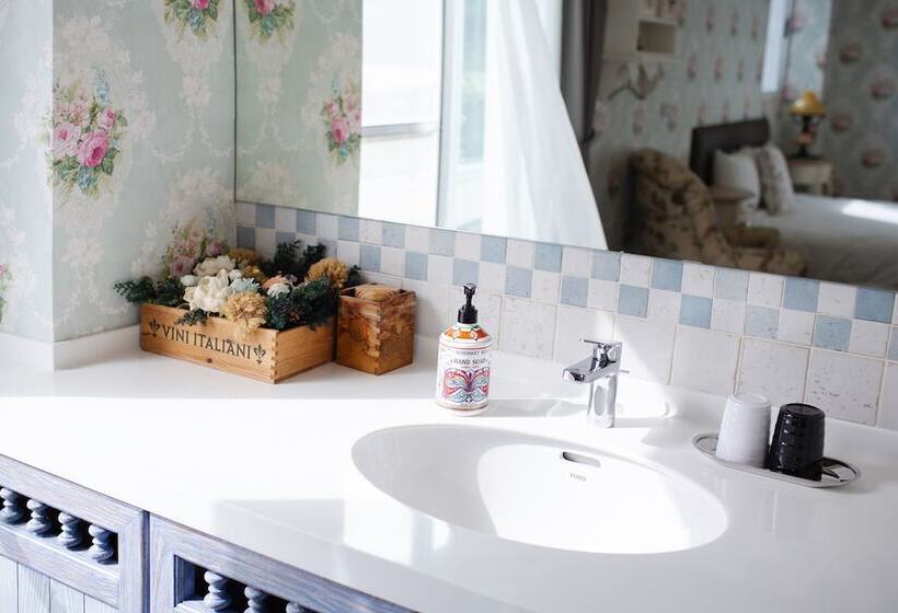 تختخواب و صبحانه R&j Guesthouse