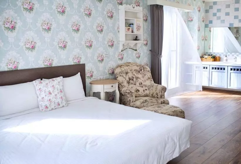 تختخواب و صبحانه R&j Guesthouse