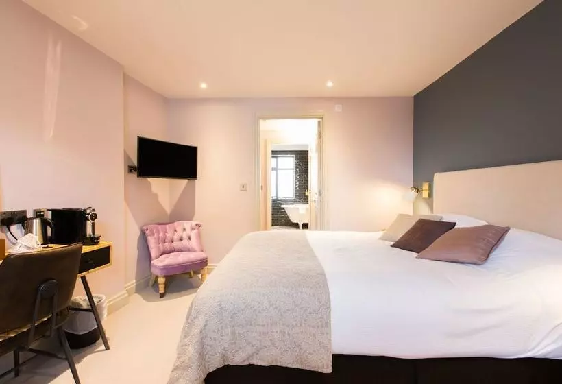 Cheffins At The Beaumont Inn