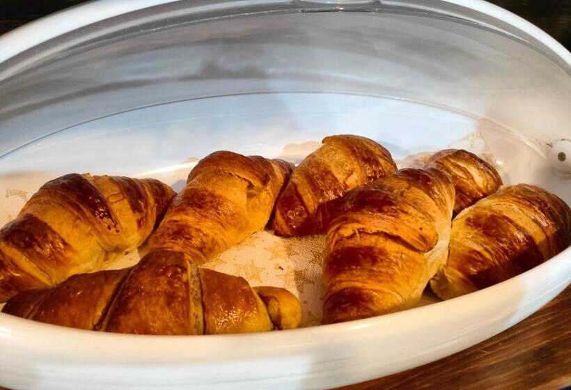 Grotto's Paradise B&b