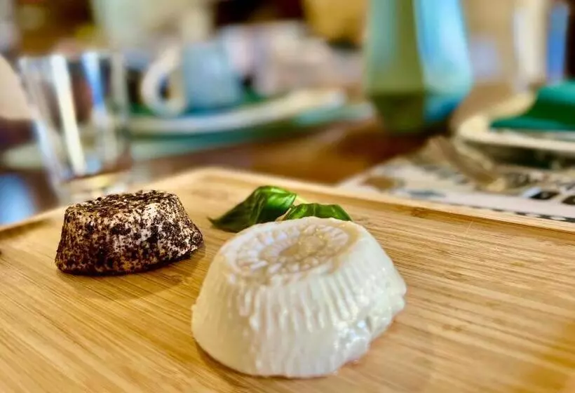 Grotto's Paradise B&b