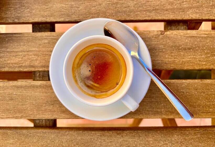 Grotto's Paradise B&b