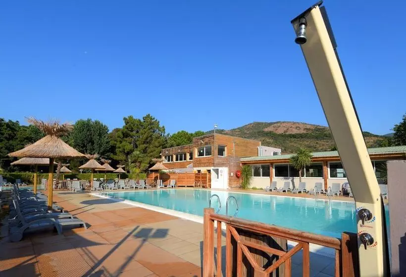 Hostelli Camping Le Sagone