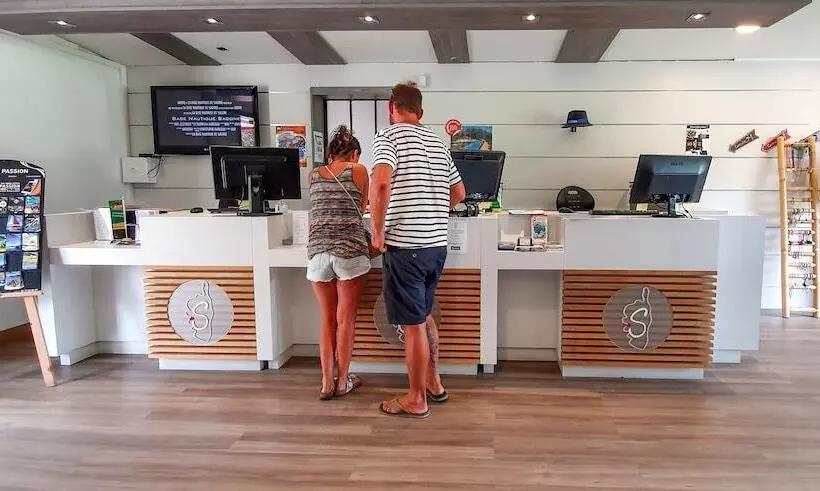 Hostelli Camping Le Sagone