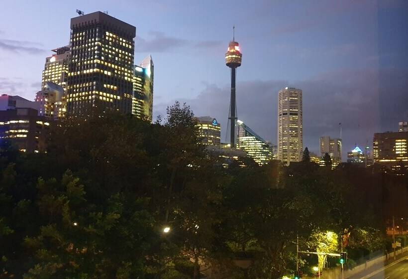 فندق فئة نجمة واحدة Sydney Hyde Park Paxsafe Apartments