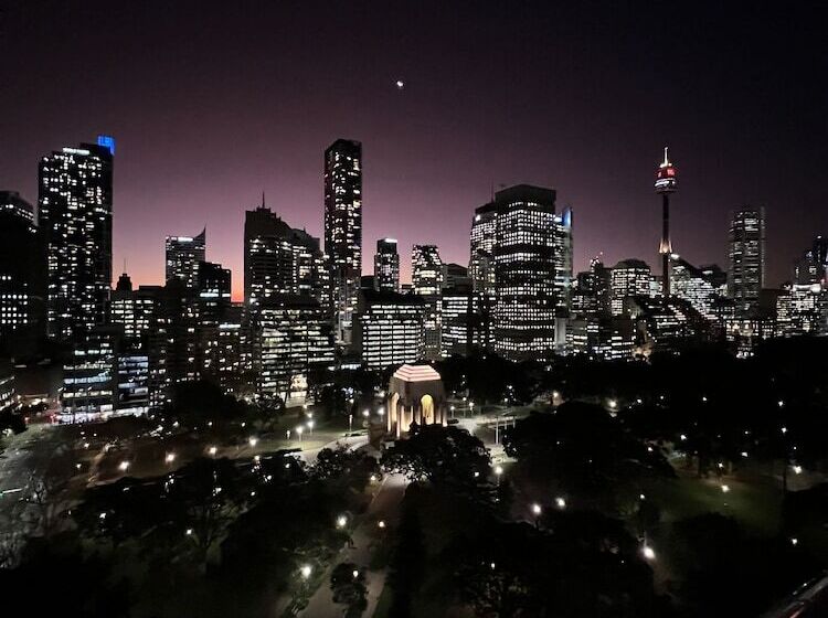 فندق فئة نجمة واحدة Sydney Hyde Park Paxsafe Apartments