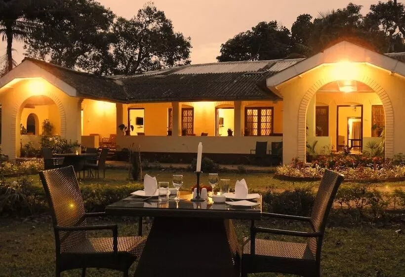 ホテル Ama Plantation Trails , Coorg