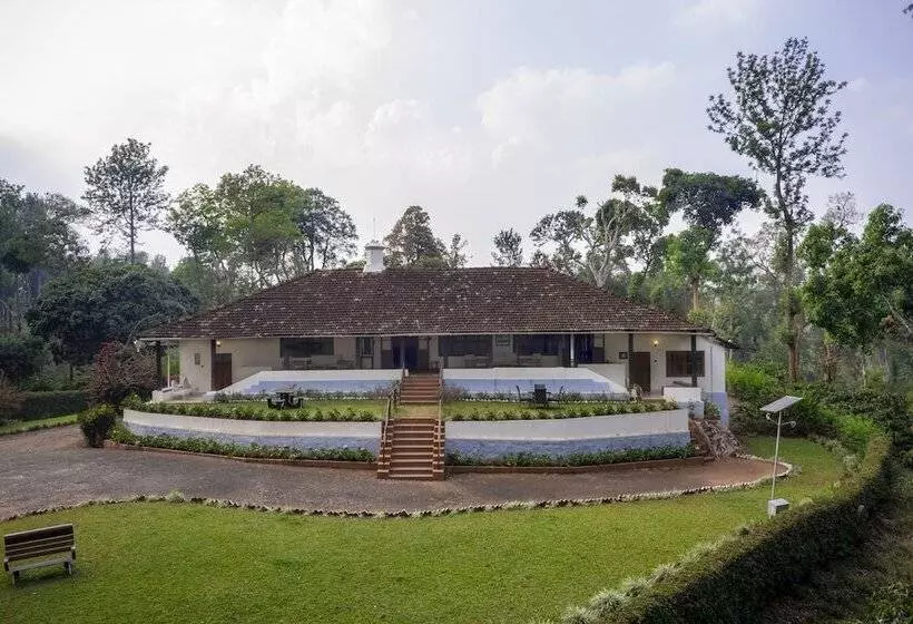 ホテル Ama Plantation Trails , Coorg