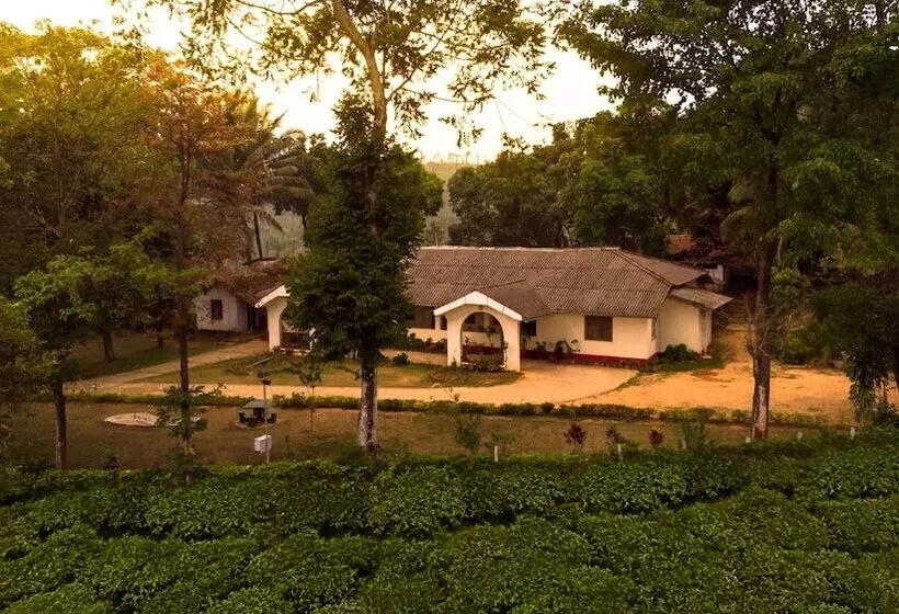 ホテル Ama Plantation Trails , Coorg