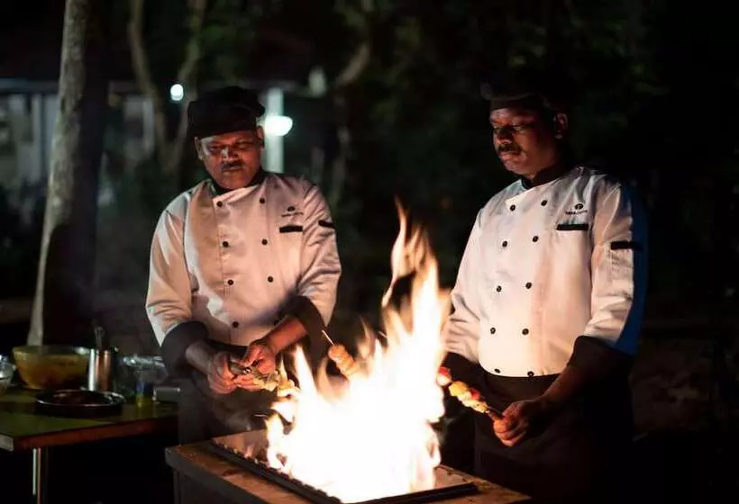ホテル Ama Plantation Trails , Coorg