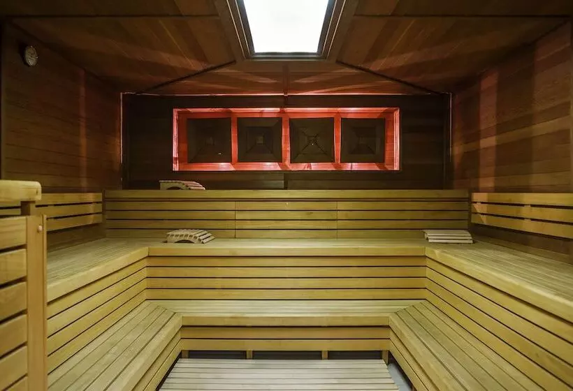 Aquaperla Hotel & Spa