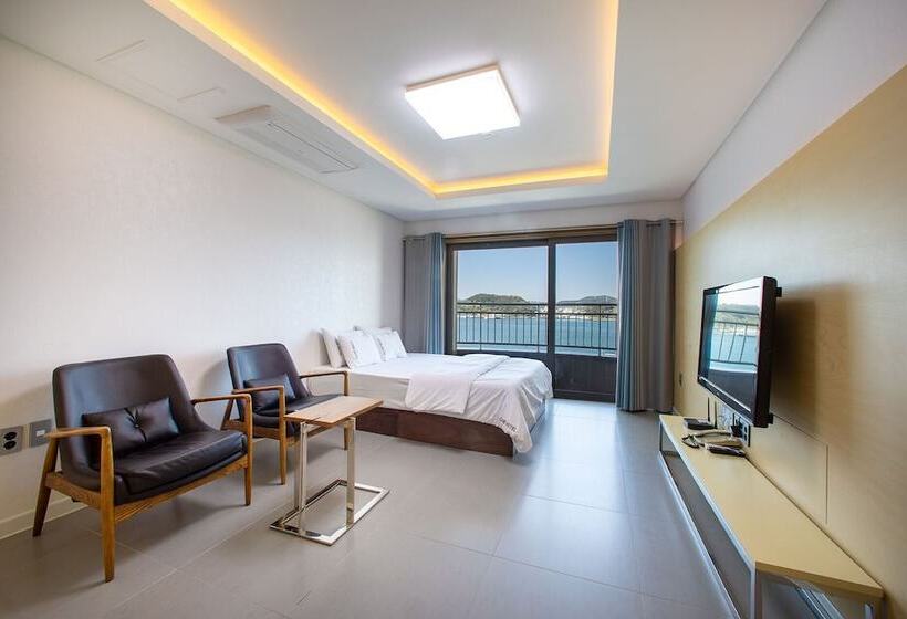 ホテル Carib Condo