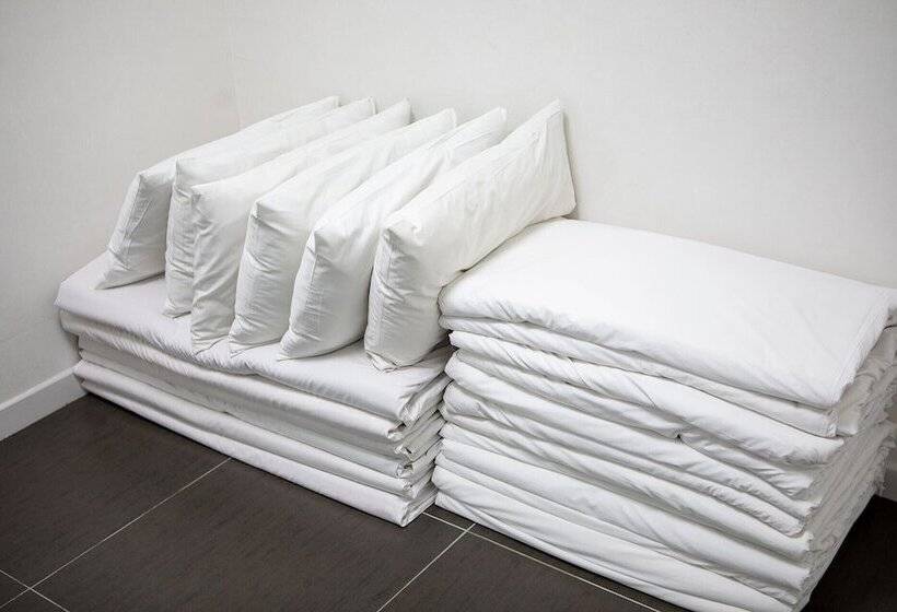 ホテル Carib Condo