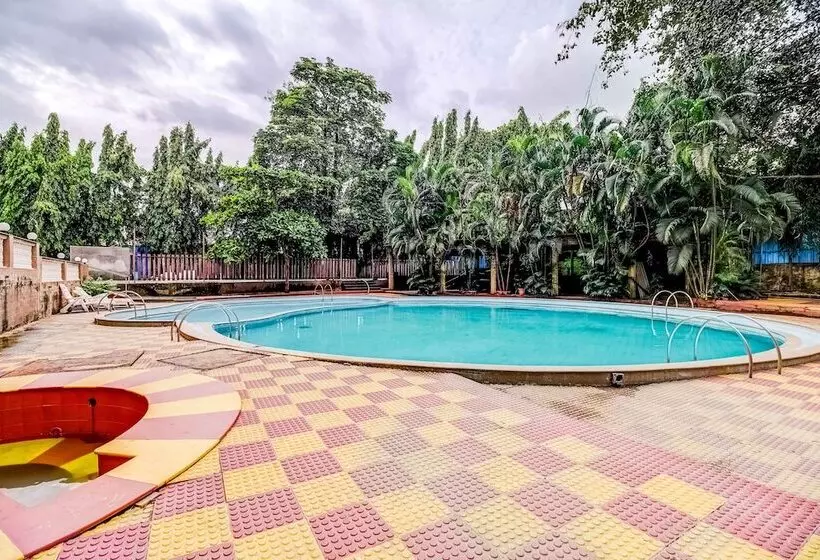 ホテル Dhuri Resort