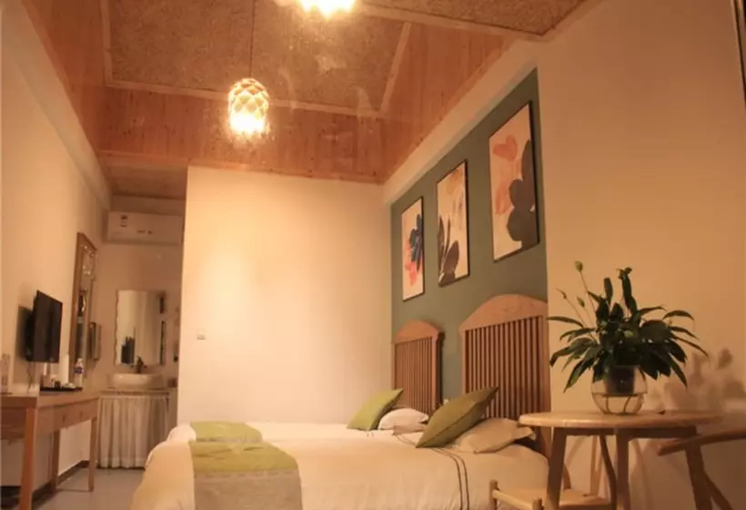 ホテル Four Seasons Inn Gubei Water Town