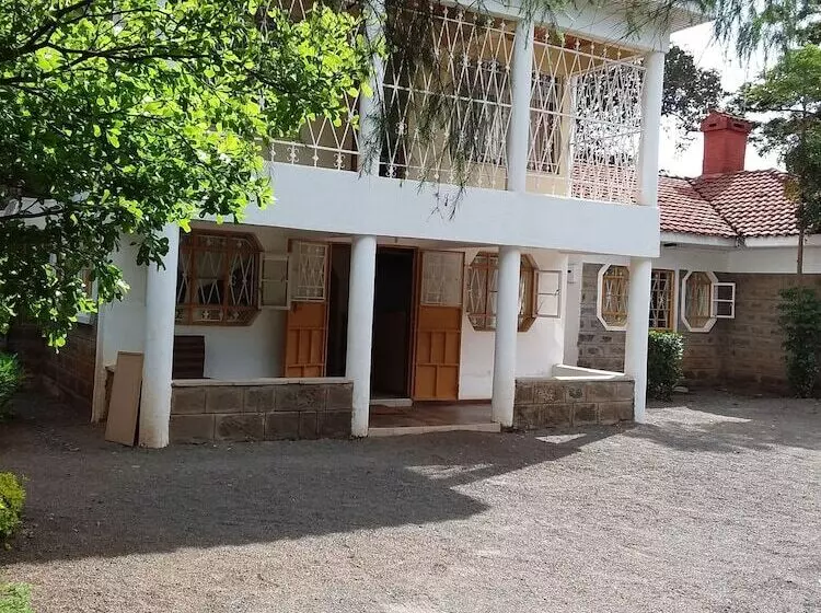 هتل Hill House