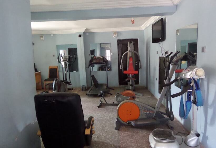 Indices Hotel And Garden