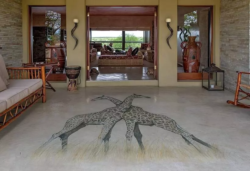 Hotelli Makumu Private Game Lodge