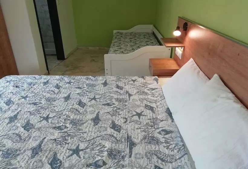 هتل Marti Resort