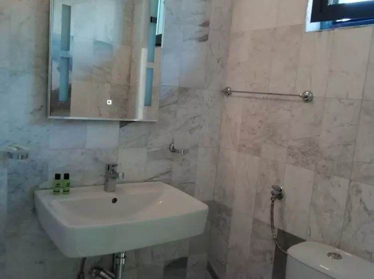 هتل Marti Resort