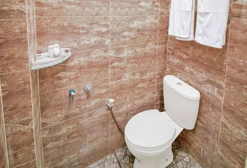 ホテル Oyo 179 68 Residence