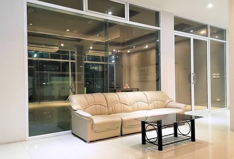 호텔 River Residence Saraburi