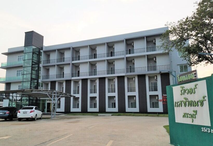 호텔 River Residence Saraburi