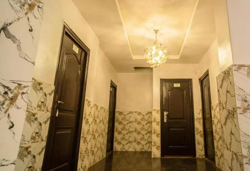 هتل Royalty Place