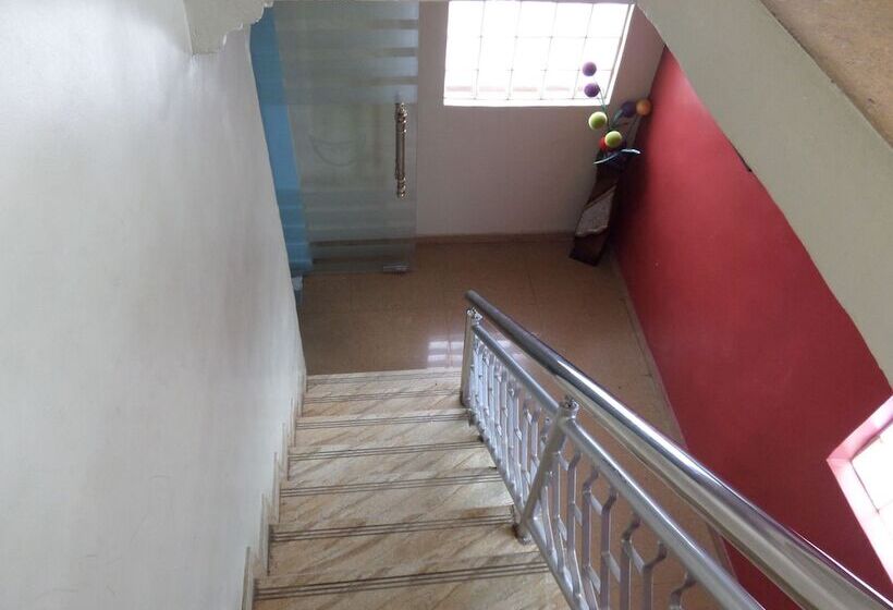 Indices Hotel And Garden