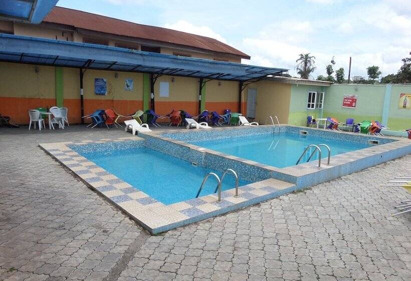 Indices Hotel And Garden