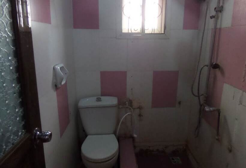 Indices Hotel And Garden