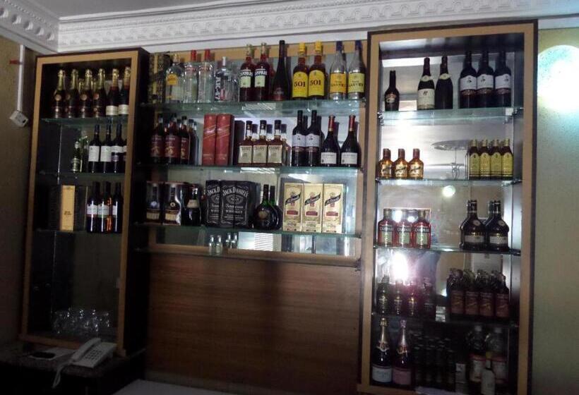 Indices Hotel And Garden